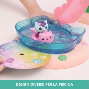 GABBY'S DOLLHOUSE La piscina di Gabby Playset per Bambini - immagine 8