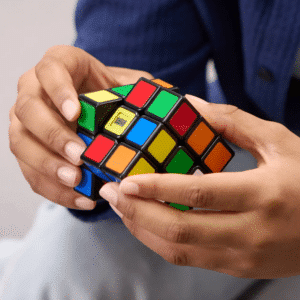 Rubik’s Cubo 3x3 Timed con Cronometro Integrato – Sfida il Tempo - SPIN MASTER - immagine 4