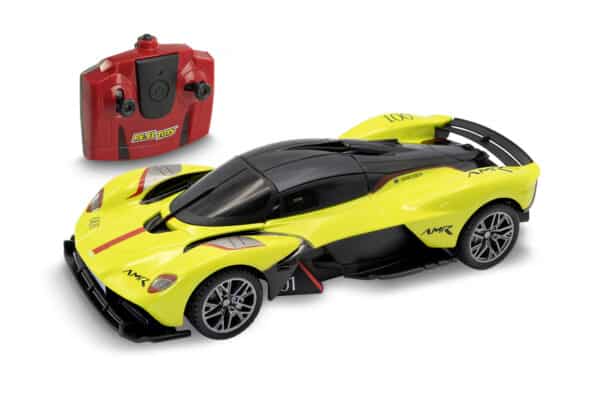 2446-ASTON-MARTIN-VALKYRIE-yellow-tx-2048x1365
