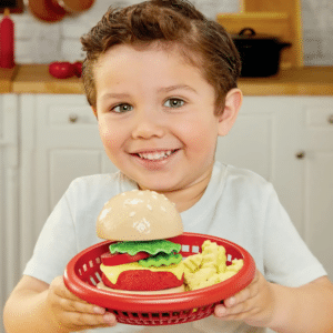 Creative Chefs Cheeseburger and Patatine fritte Kit - LITTLE TIKES - immagine 5