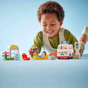 Ambulanza e autista - LEGO - immagine 7