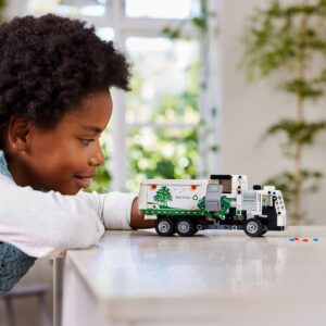 Camion della spazzatura Mack LR Electric - LEGO - immagine 9